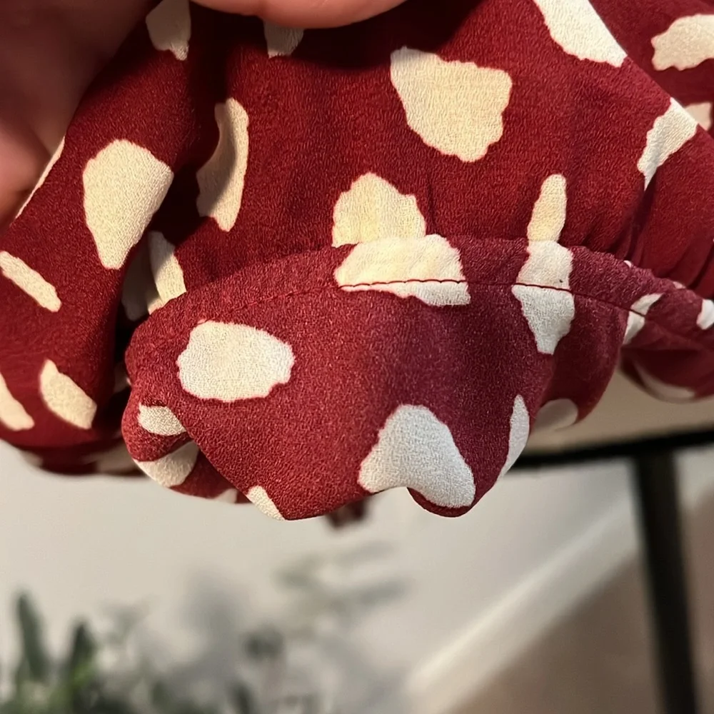 NWT West K Surplice Tie Sleeve Blouse - Picture 4 of 12